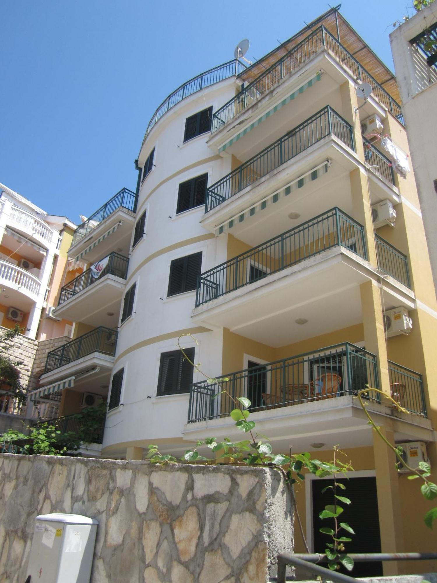 Apartments Rales สเวติ สเตฟาน ภายนอก รูปภาพ